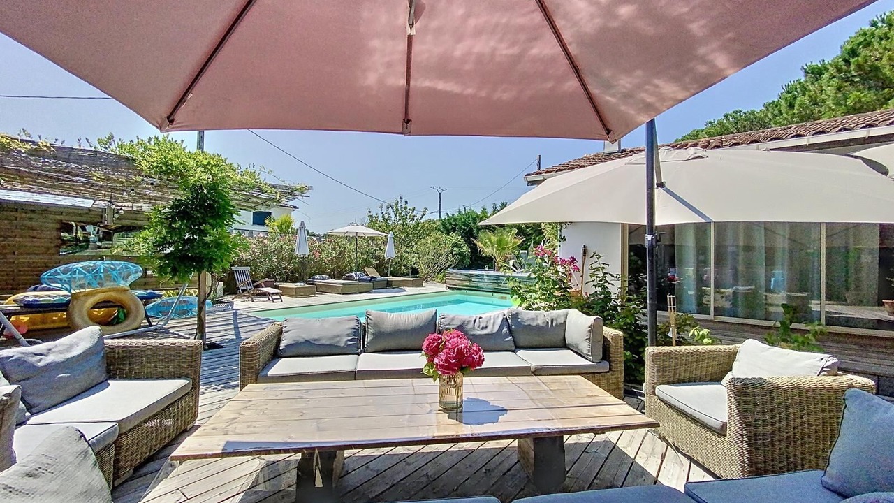Photo of Patio Balcony in Carignan-de-Bordeaux