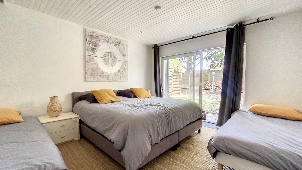 Photo of Bedroom in Carignan-de-Bordeaux