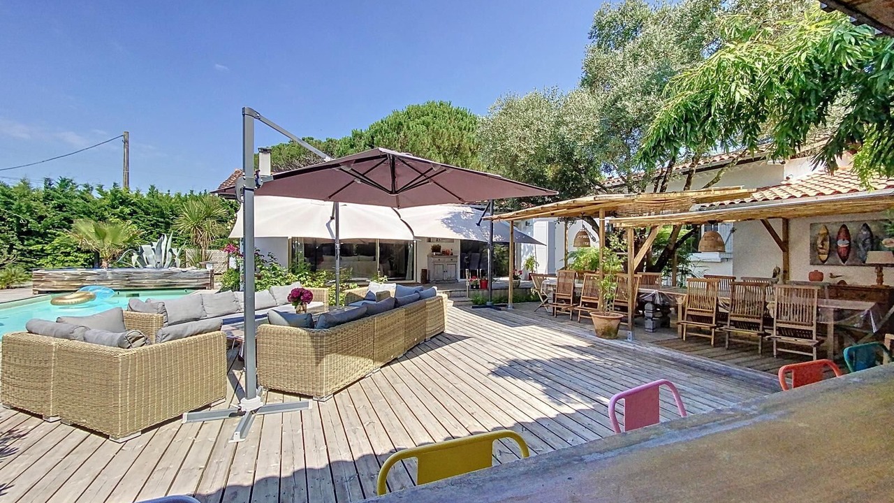 Photo of Outdoor in Carignan-de-Bordeaux