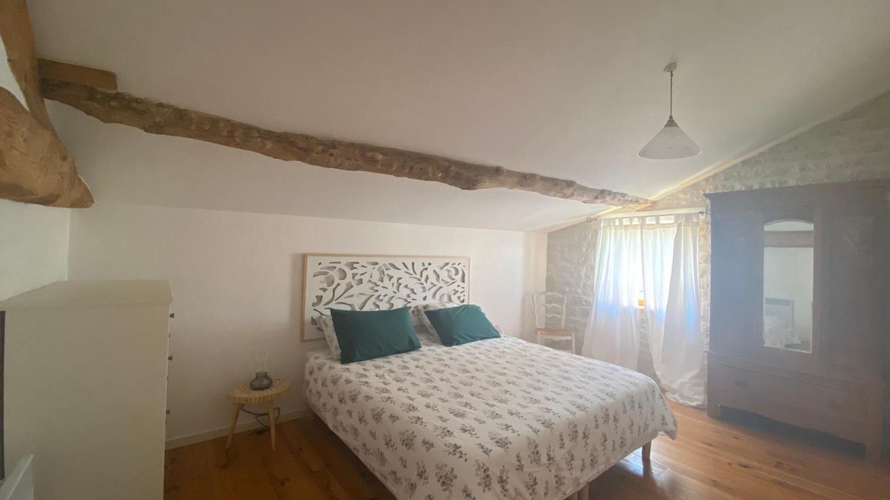 Photo of Bedroom in Vergne