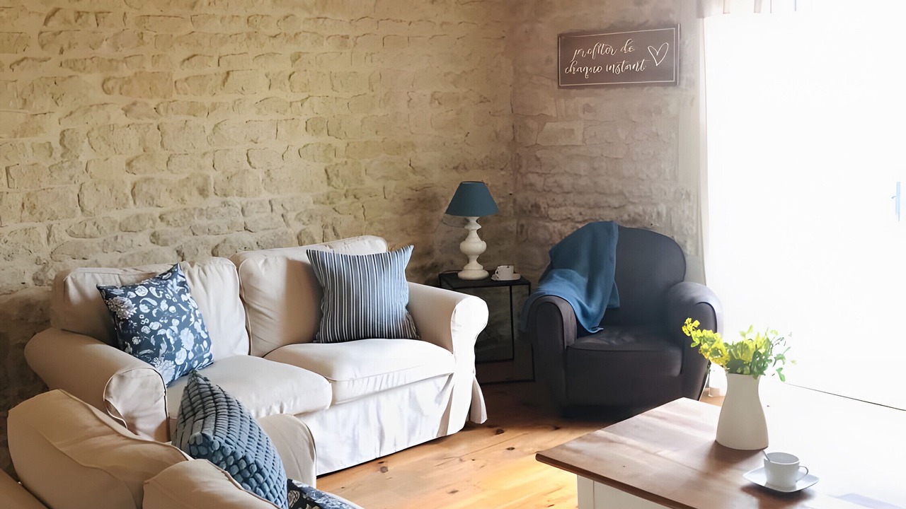 Photo of Livingroom in Vergne