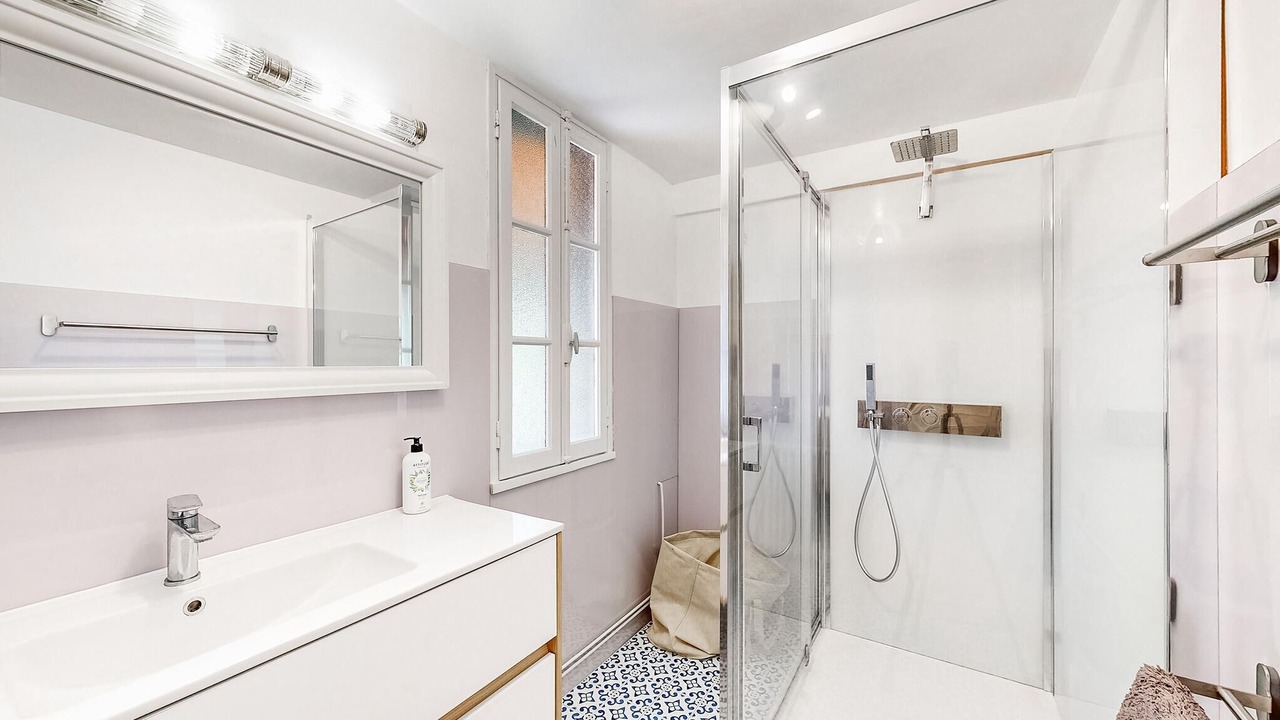 Photo of Bathroom in Montgaillard