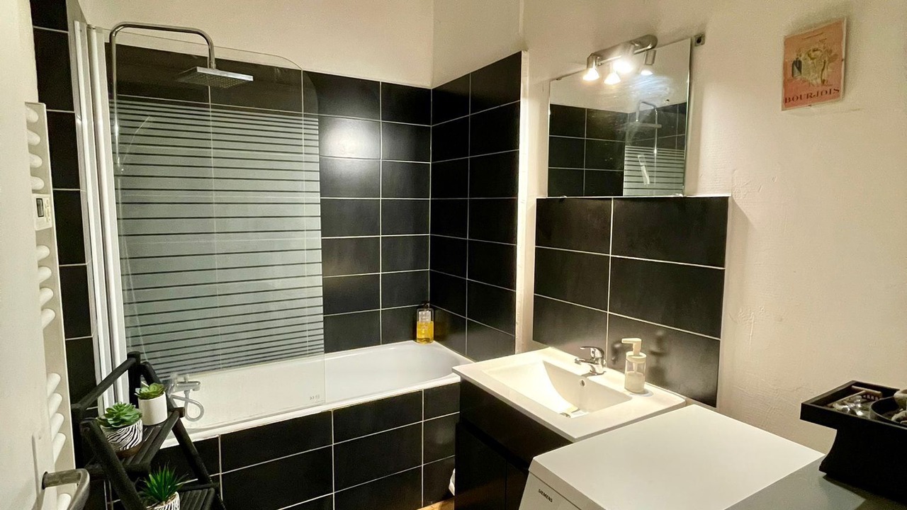 Photo of Bathroom in Aubusson