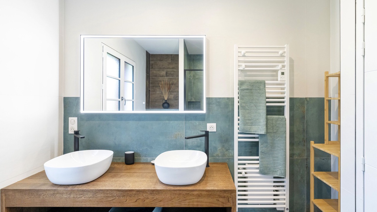 Photo of Bathroom in Sare
