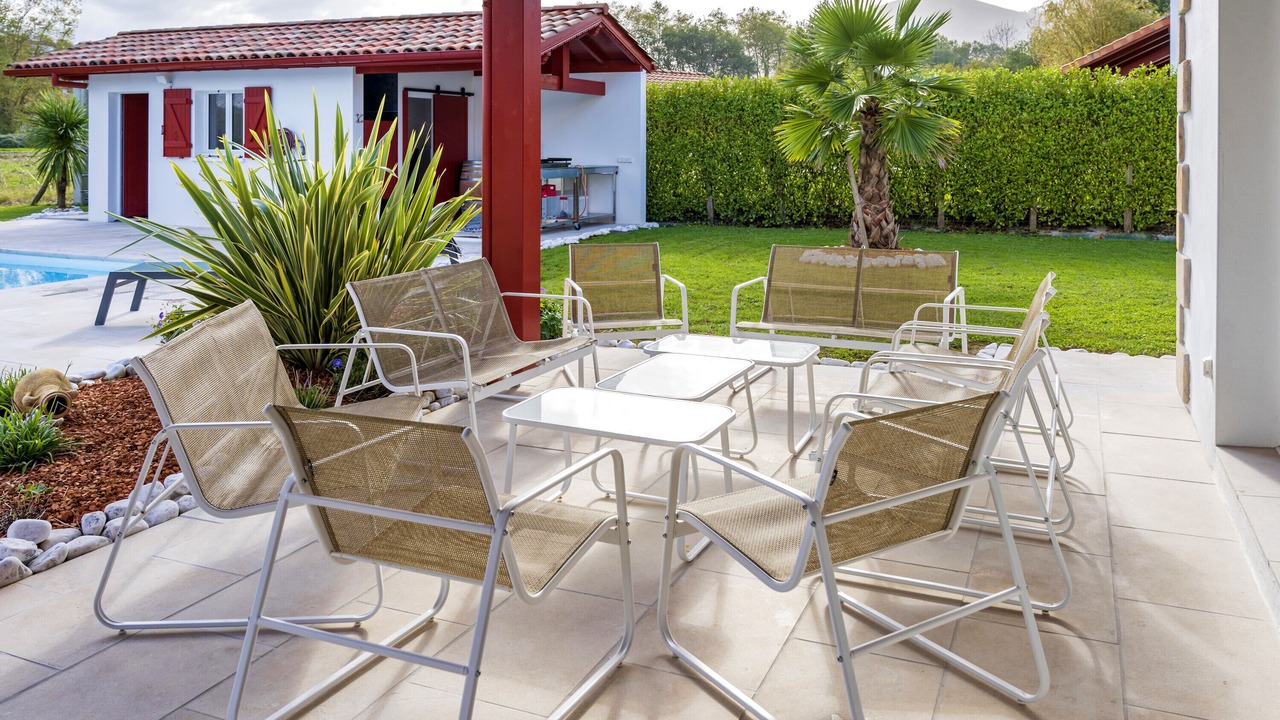 Photo of Outdoor in Sare