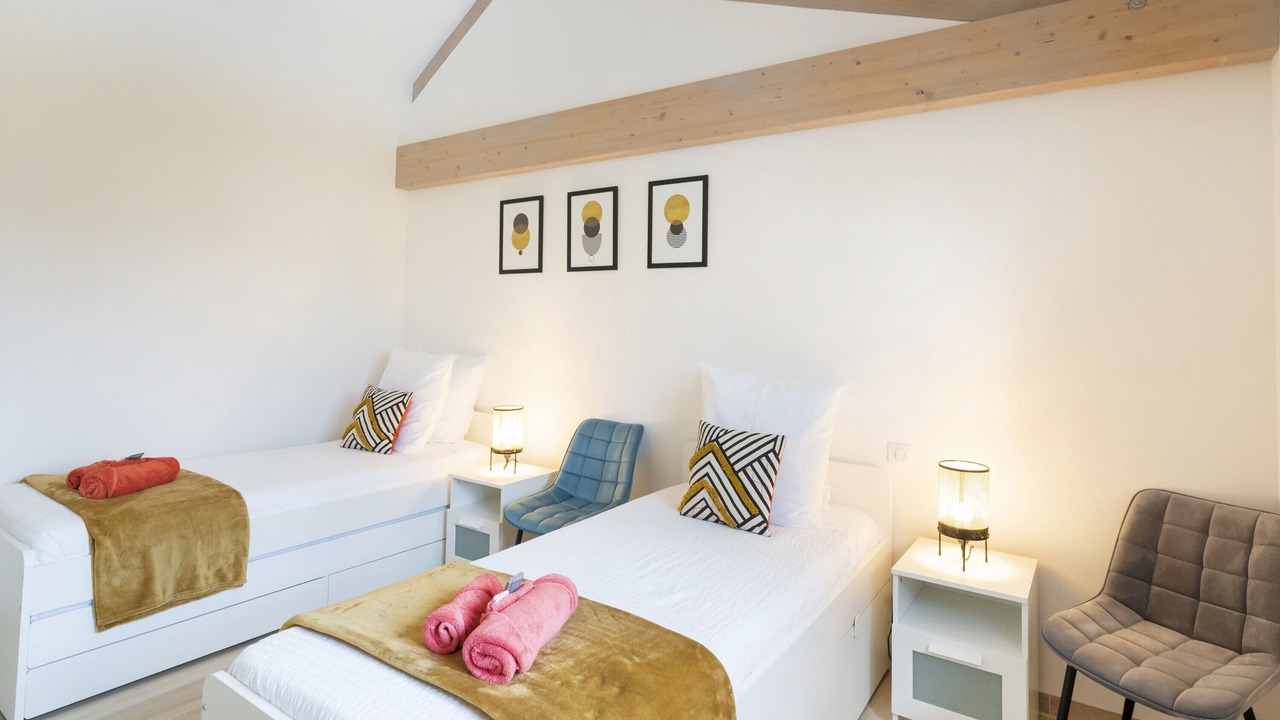 Photo of Bedroom in Sare