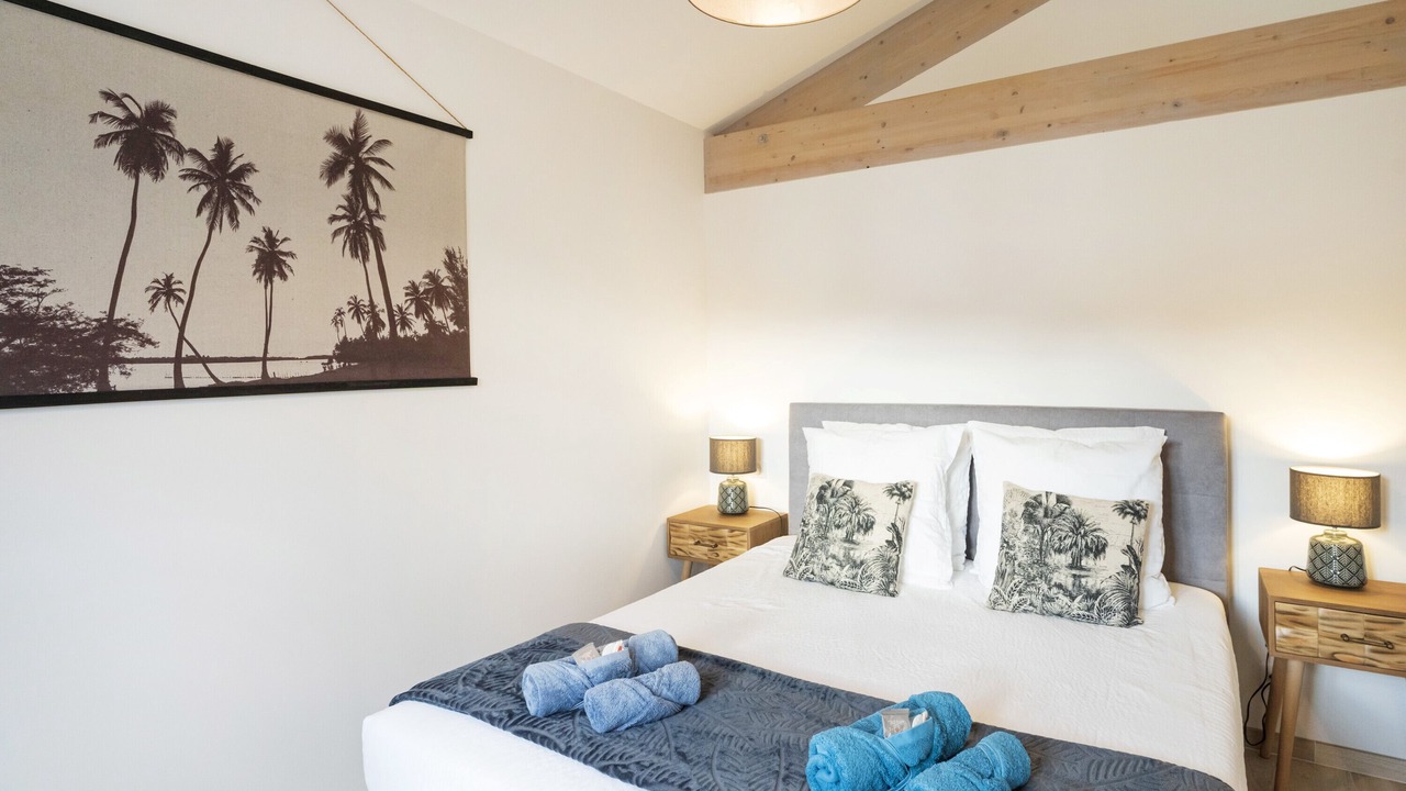 Photo of Bedroom in Sare