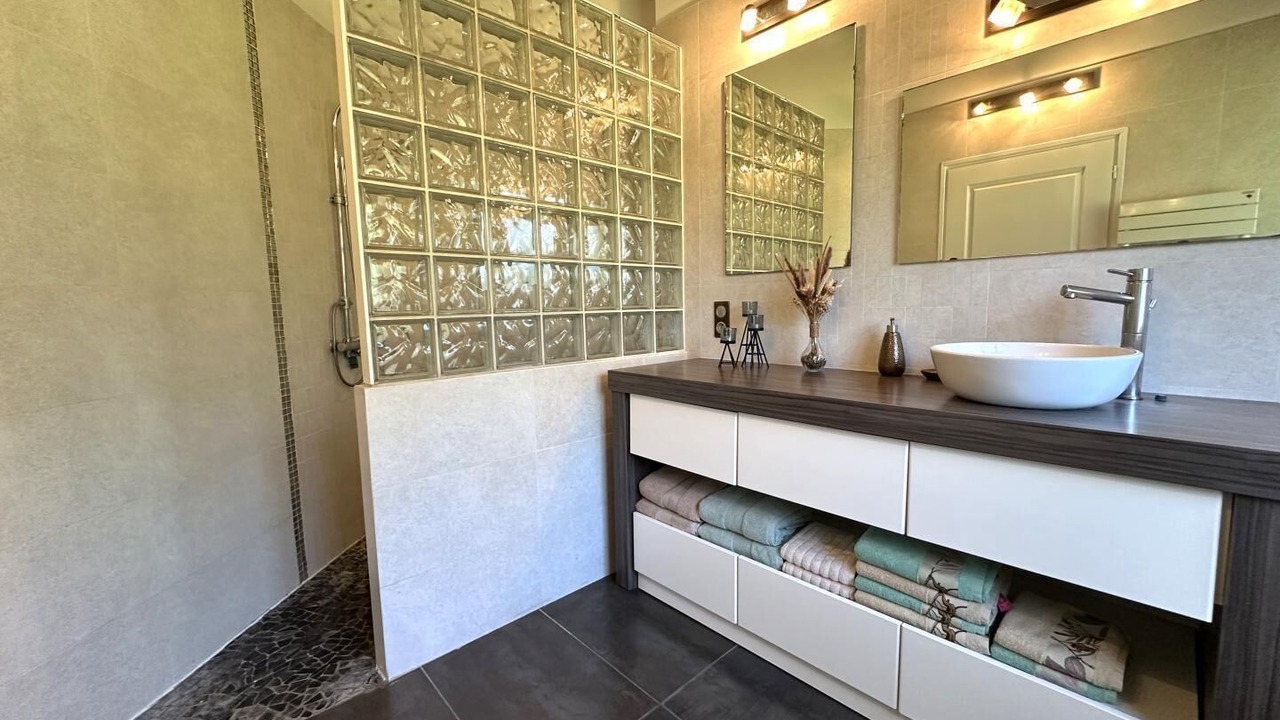 Photo of Bathroom in Riviere-Saas-et-Gourby
