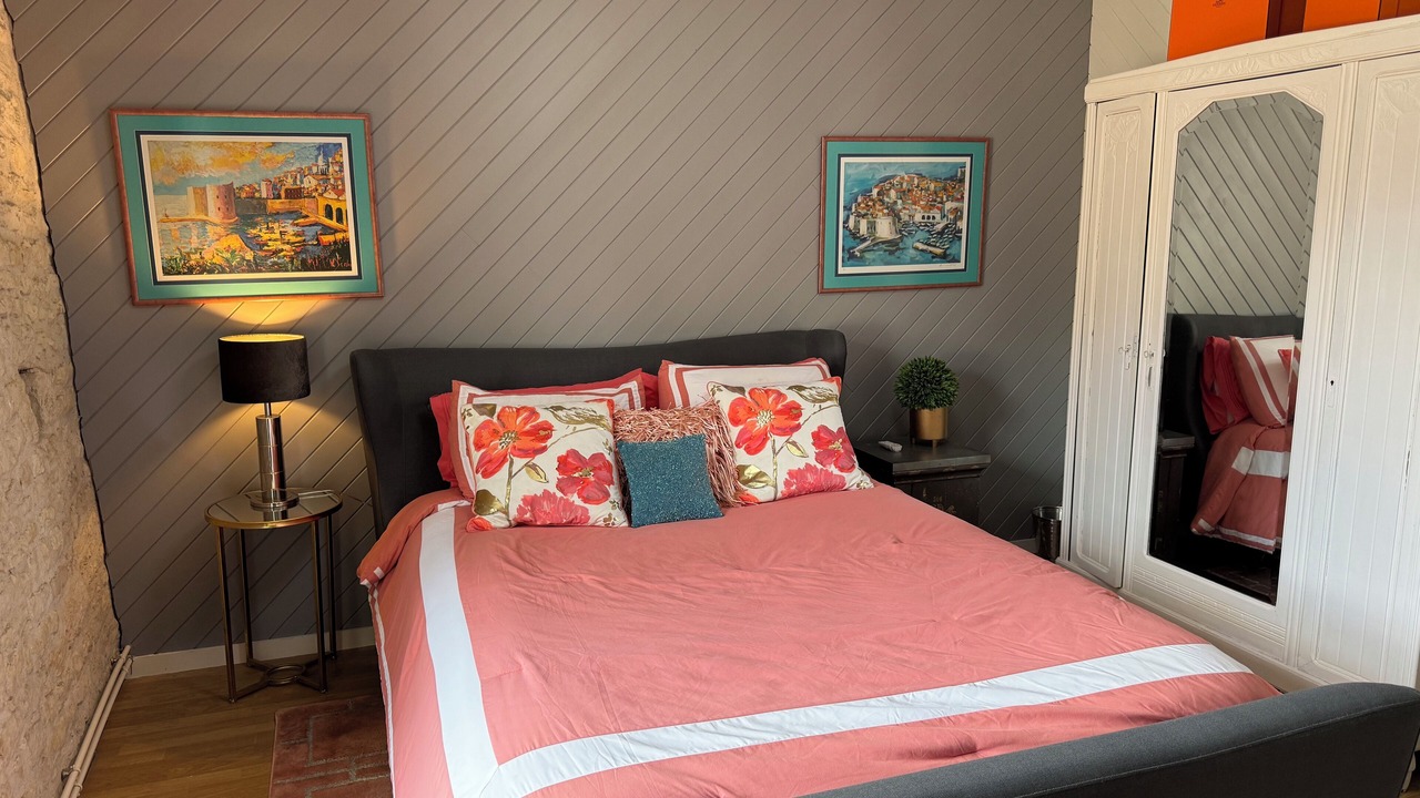 Photo of Bedroom in Chenon