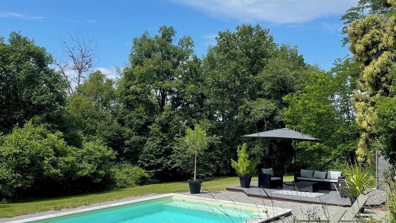 Photo of Outdoor in Bussiere-Badil