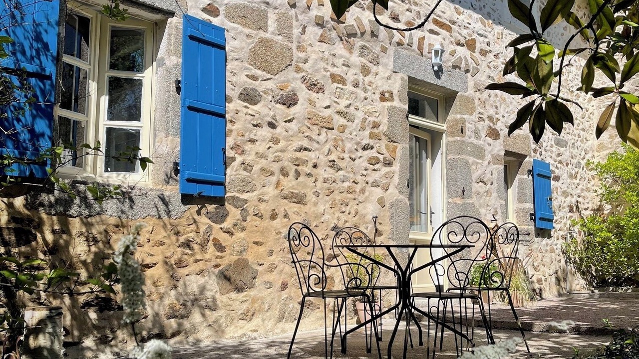 Photo of Outdoor in Bussiere-Badil