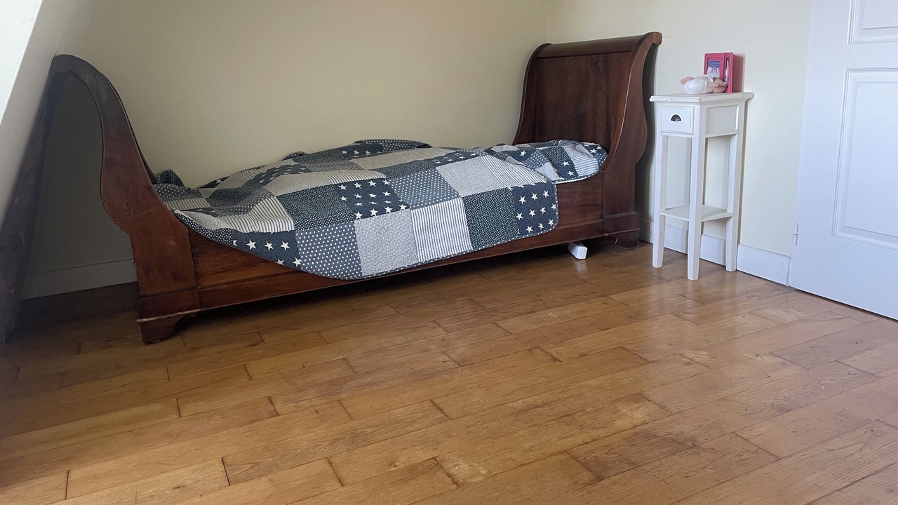 Photo of Bedroom in Issac