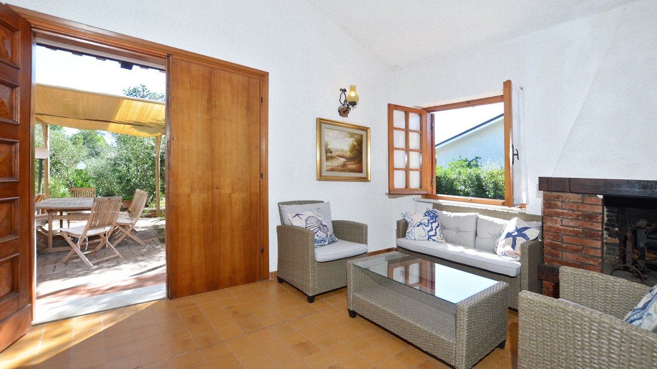 Photo of Bedroom in Saline Sadun