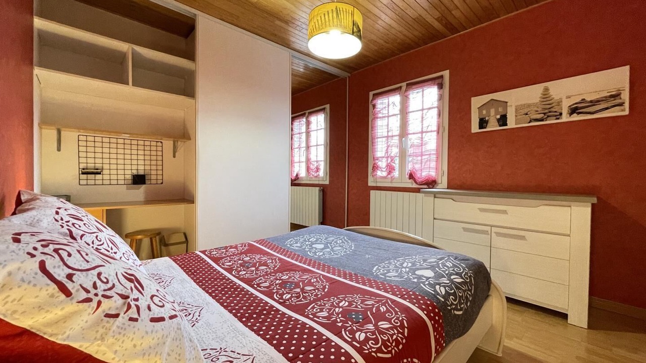 Photo of Bedroom in Arbonne