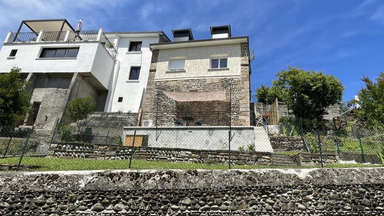 Photo of Outdoor in Moumour
