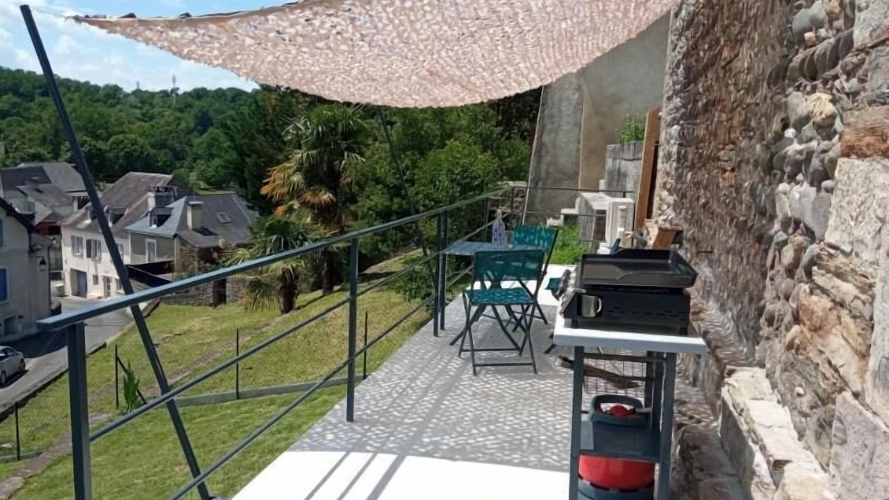Photo of Outdoor in Moumour