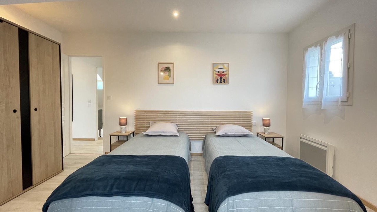 Photo of Bedroom in Moumour