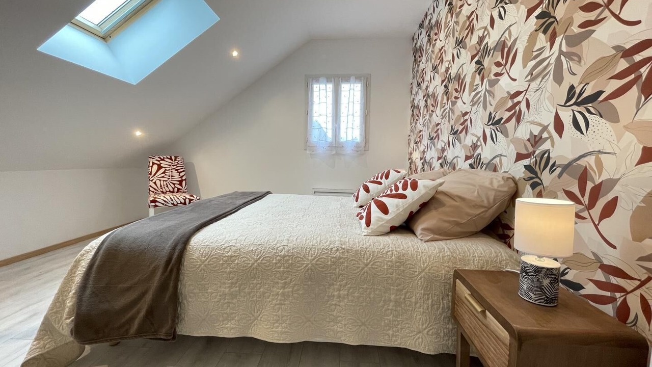 Photo of Bedroom in Moumour