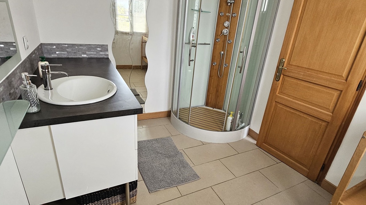Photo of Bathroom in Arros-de-Nay