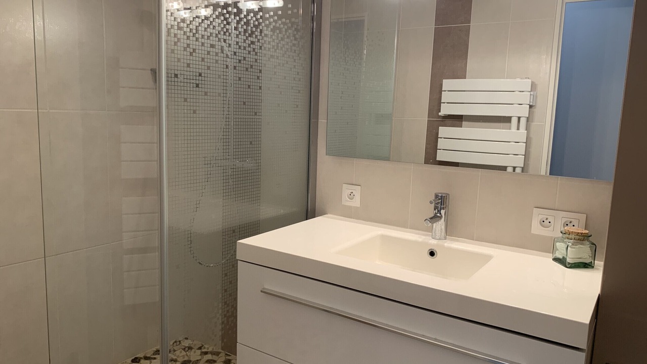 Photo of Bathroom in La Roche-Posay