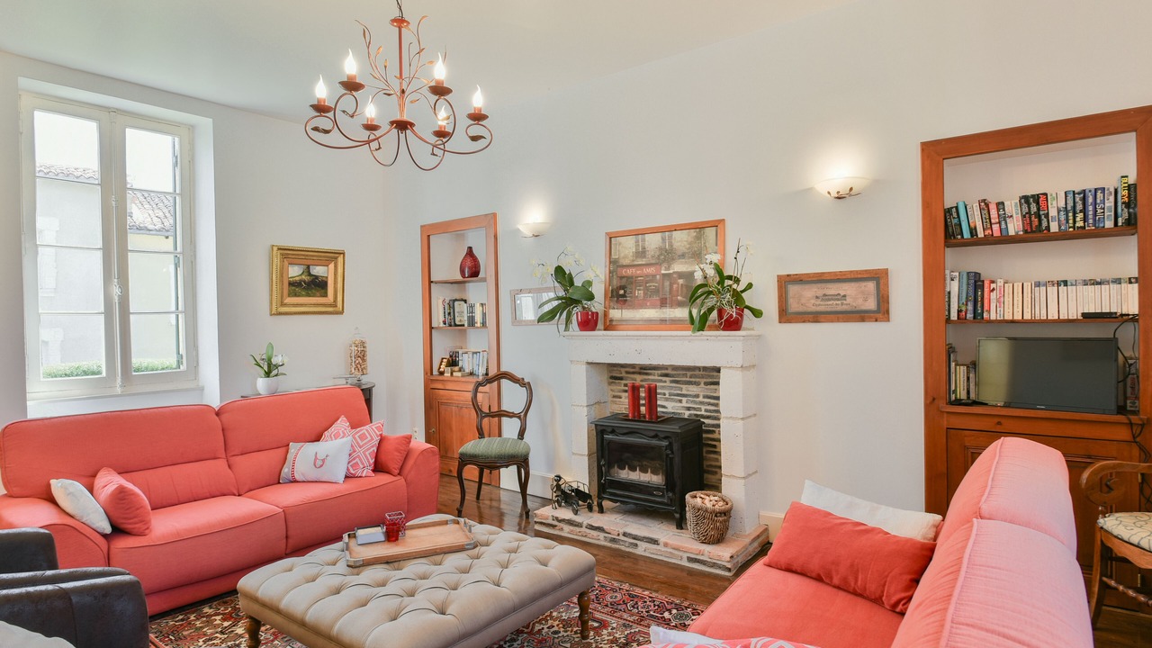 Photo of Livingroom in Bonnes