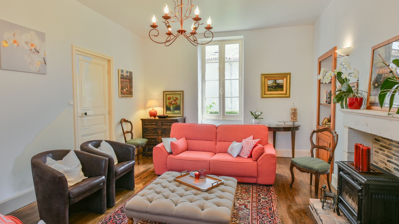 Photo of Livingroom in Bonnes