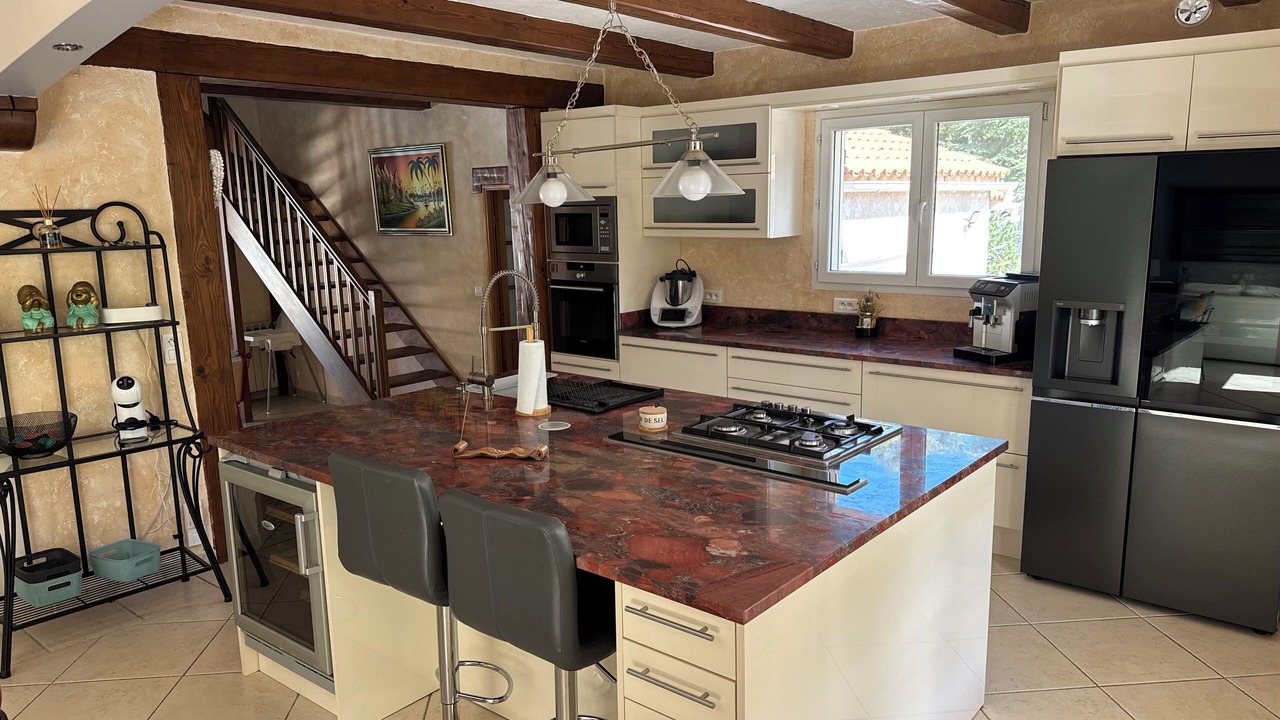 Photo of Kitchen in Forcalqueiret