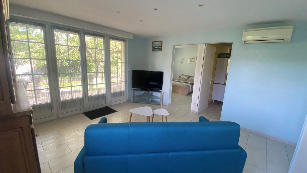 Photo of Livingroom in Bussac-sur-Charente