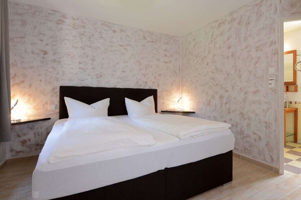 Photo of Bedroom in Beaumont-du-Perigord