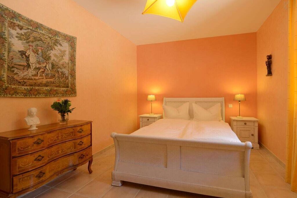 Photo of Bedroom in Beaumont-du-Perigord