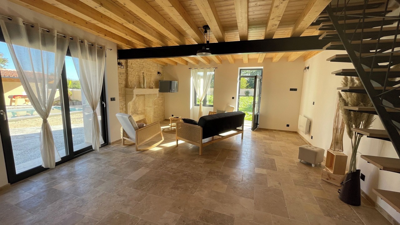 Photo of Livingroom in Brioux-sur-Boutonne