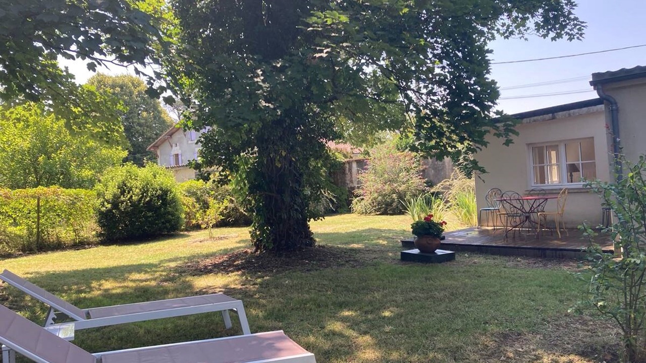 Photo of Outdoor in Laprade