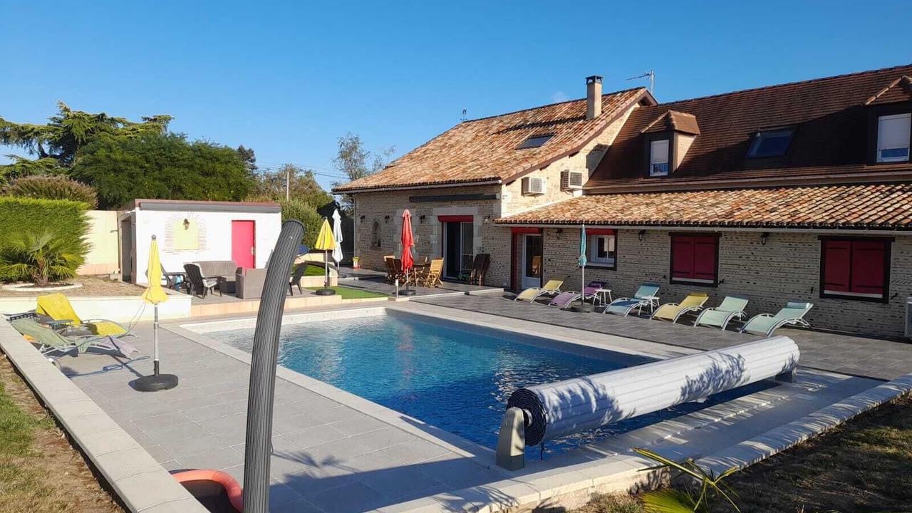 Photo of Outdoor in Saint-Pierre-d'Eyraud