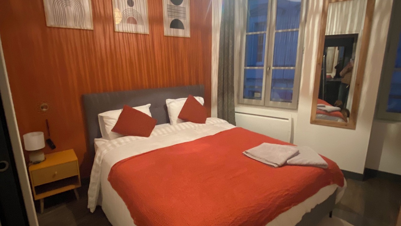 Photo of Bedroom in Cognac