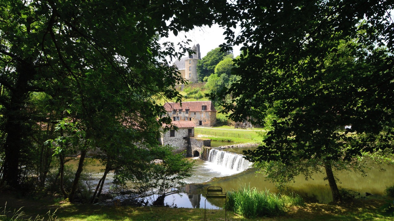 Photo of Others in Savignac-Ledrier