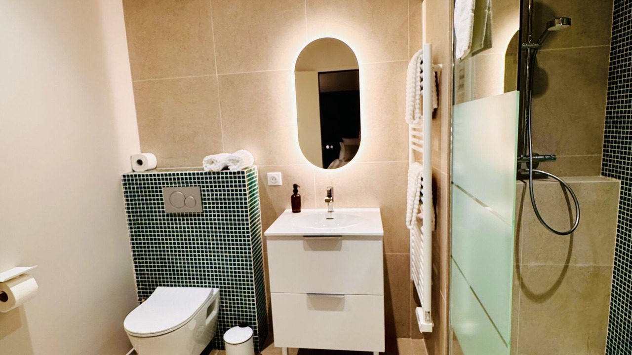 Photo of Bathroom in Saint-Sulpice-de-Faleyrens