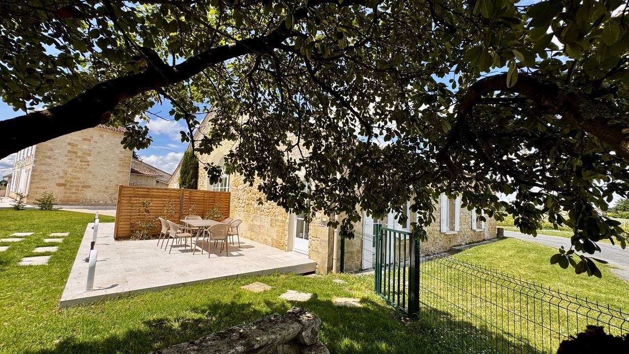 Photo of Outdoor in Saint-Sulpice-de-Faleyrens