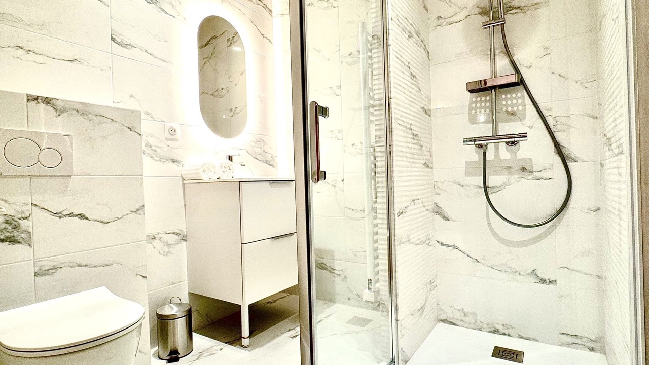 Photo of Bathroom in Saint-Sulpice-de-Faleyrens
