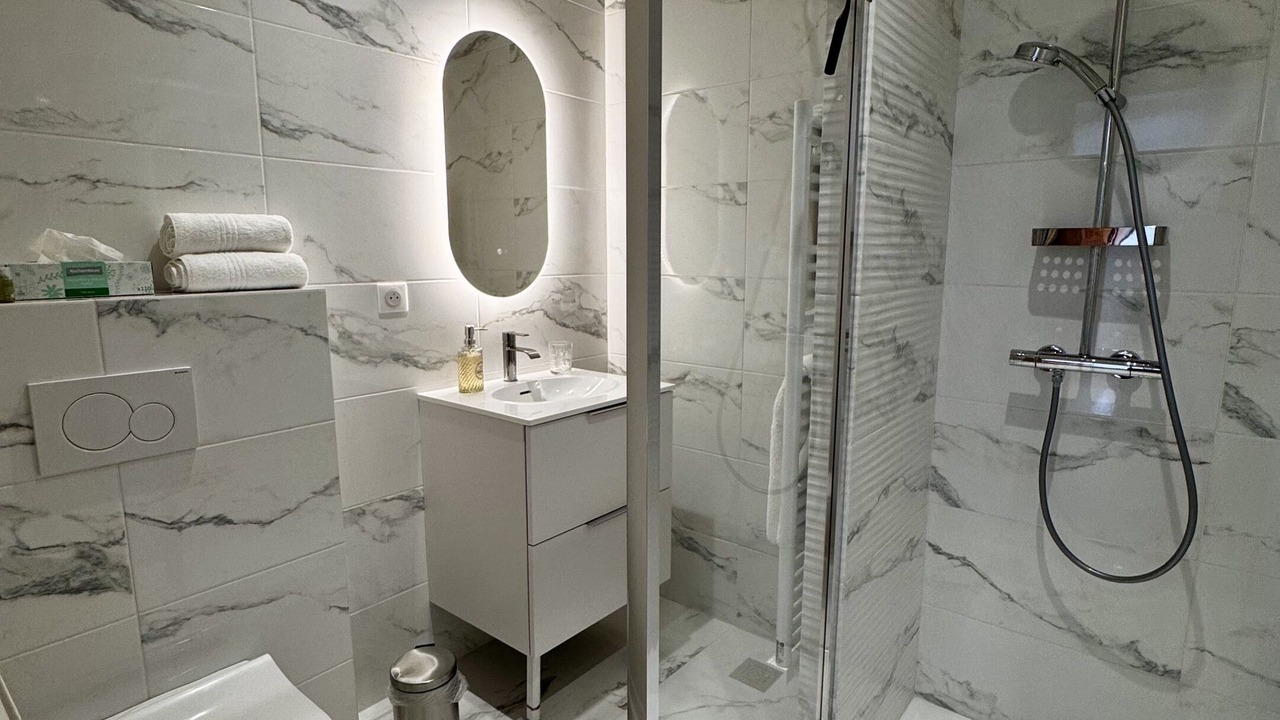 Photo of Bathroom in Saint-Sulpice-de-Faleyrens