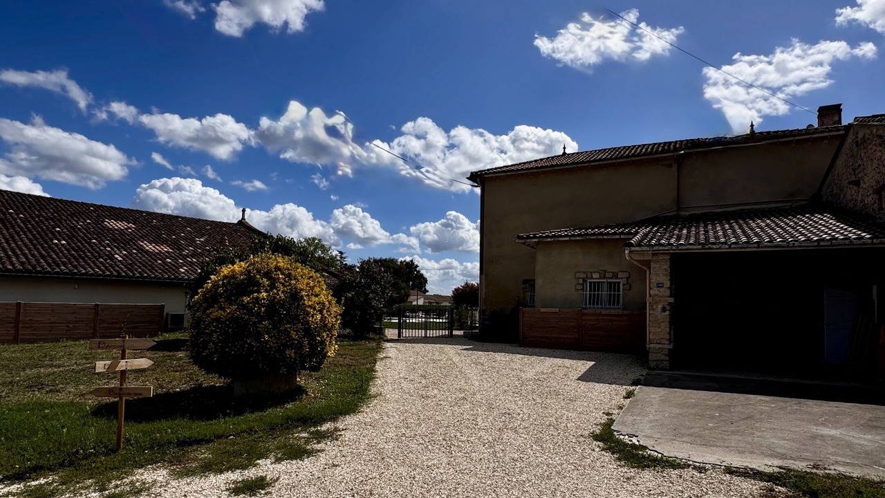 Photo of Outdoor in Saint-Sulpice-de-Faleyrens