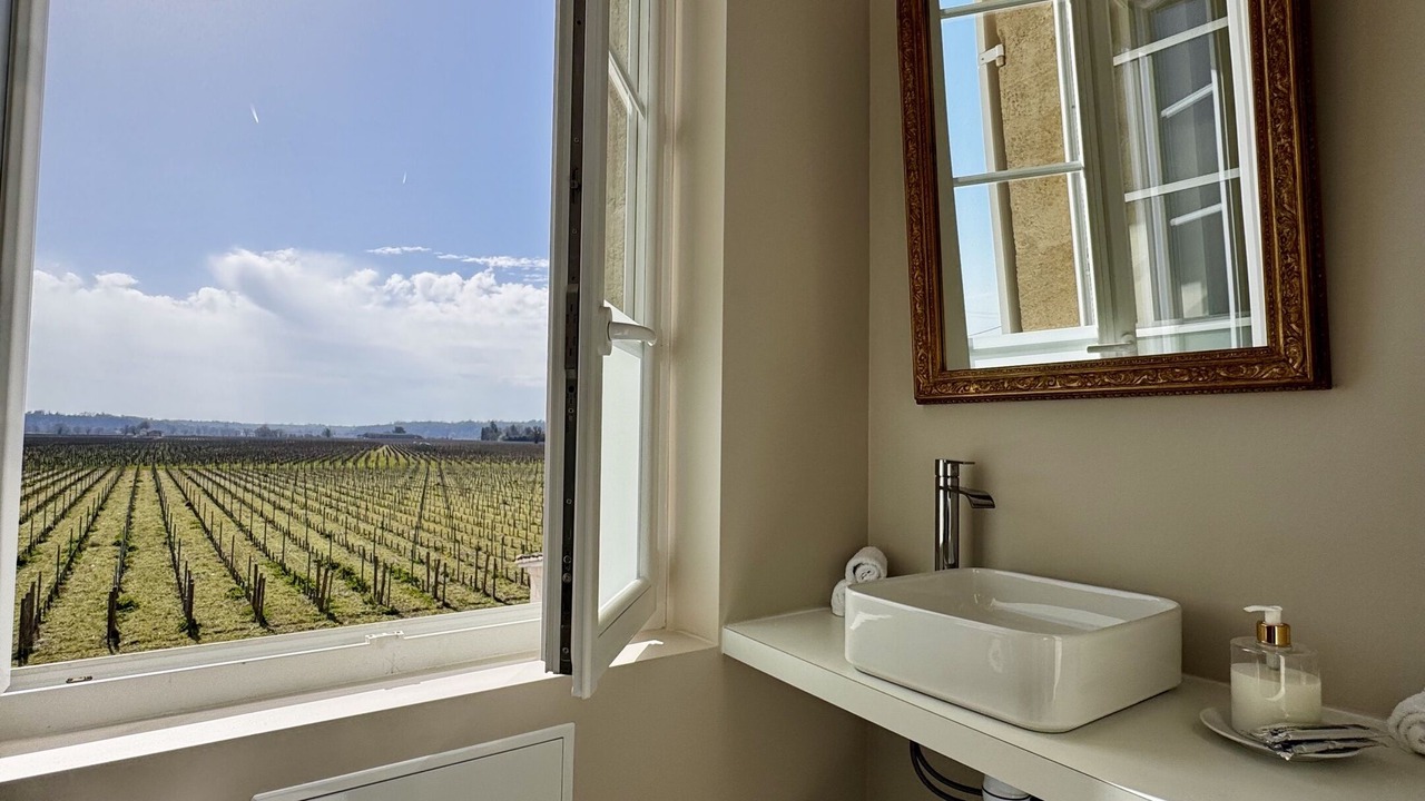 Photo of Bathroom in Saint-Sulpice-de-Faleyrens