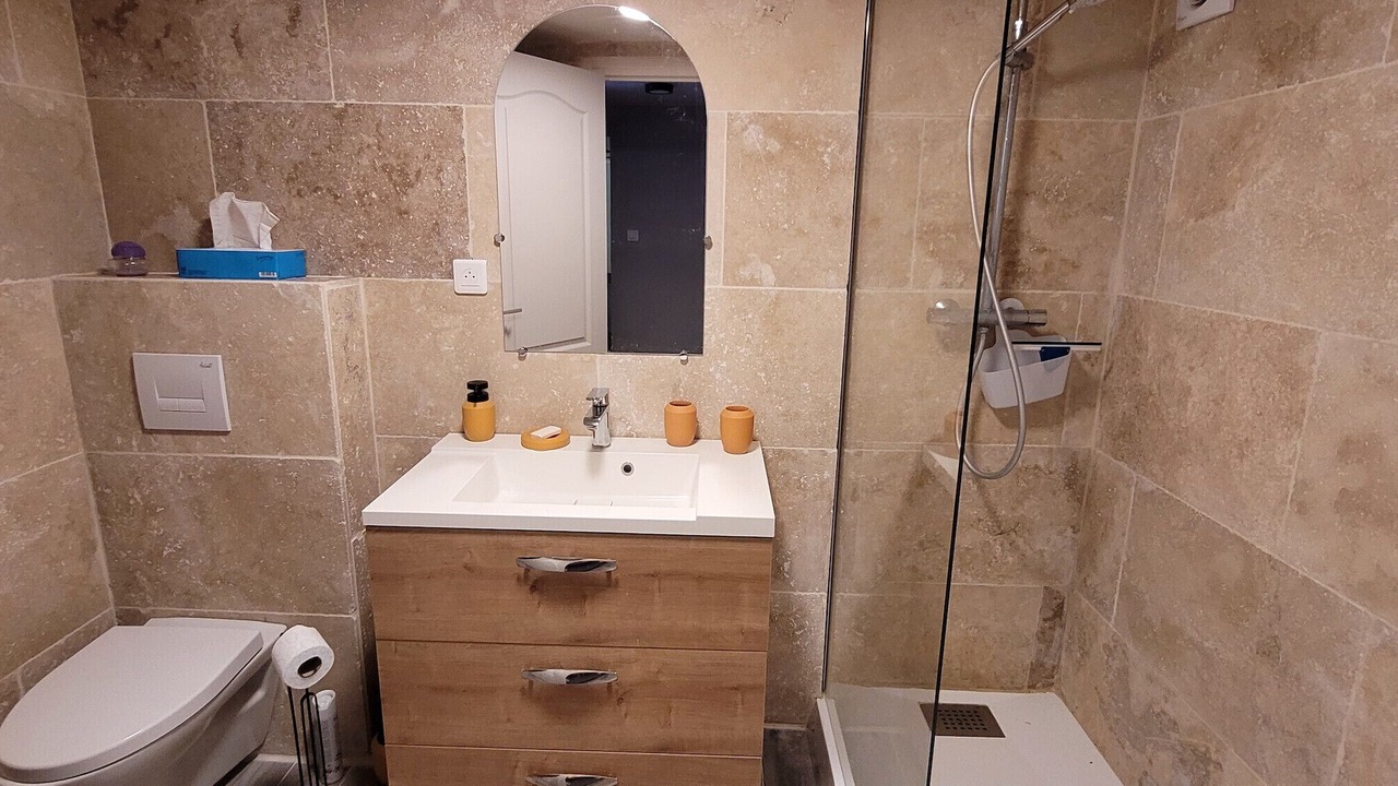 Photo of Bathroom in Auriac-du-Perigord