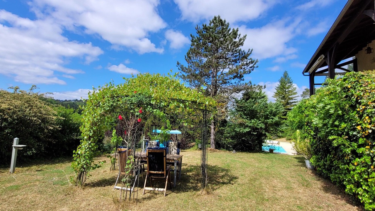 Photo of Patio Balcony in Auriac-du-Perigord