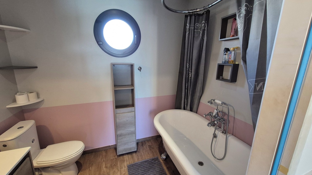 Photo of Bathroom in Breuil Magne