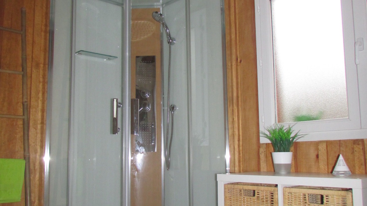Photo of Bathroom in Luglon