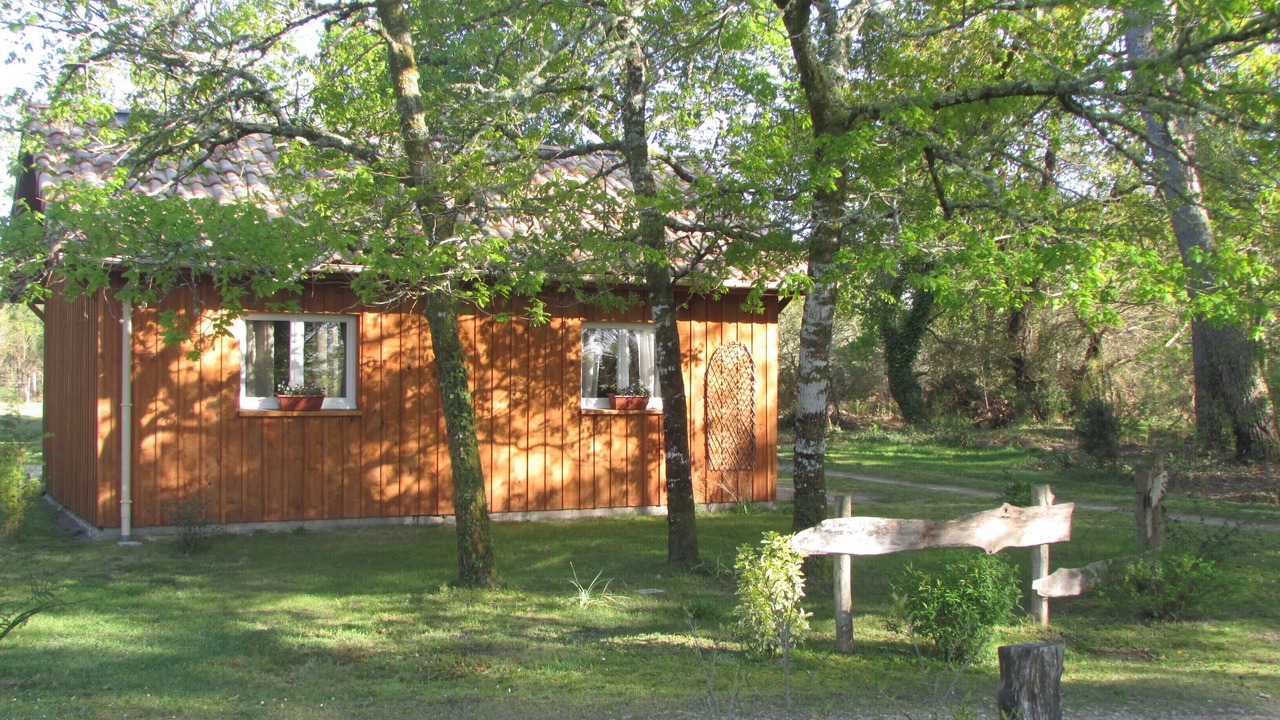 Photo of Outdoor in Luglon