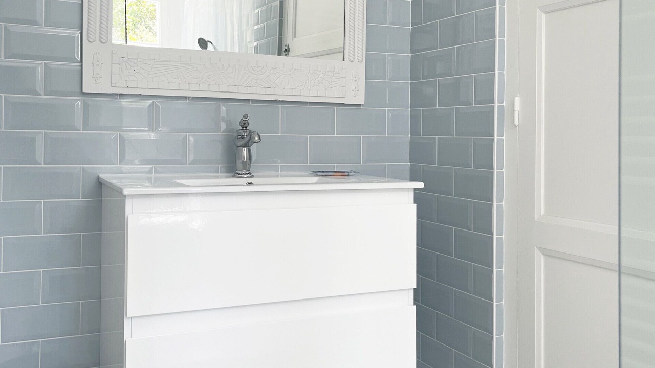 Photo of Bathroom in Le Chateau-d'Oleron