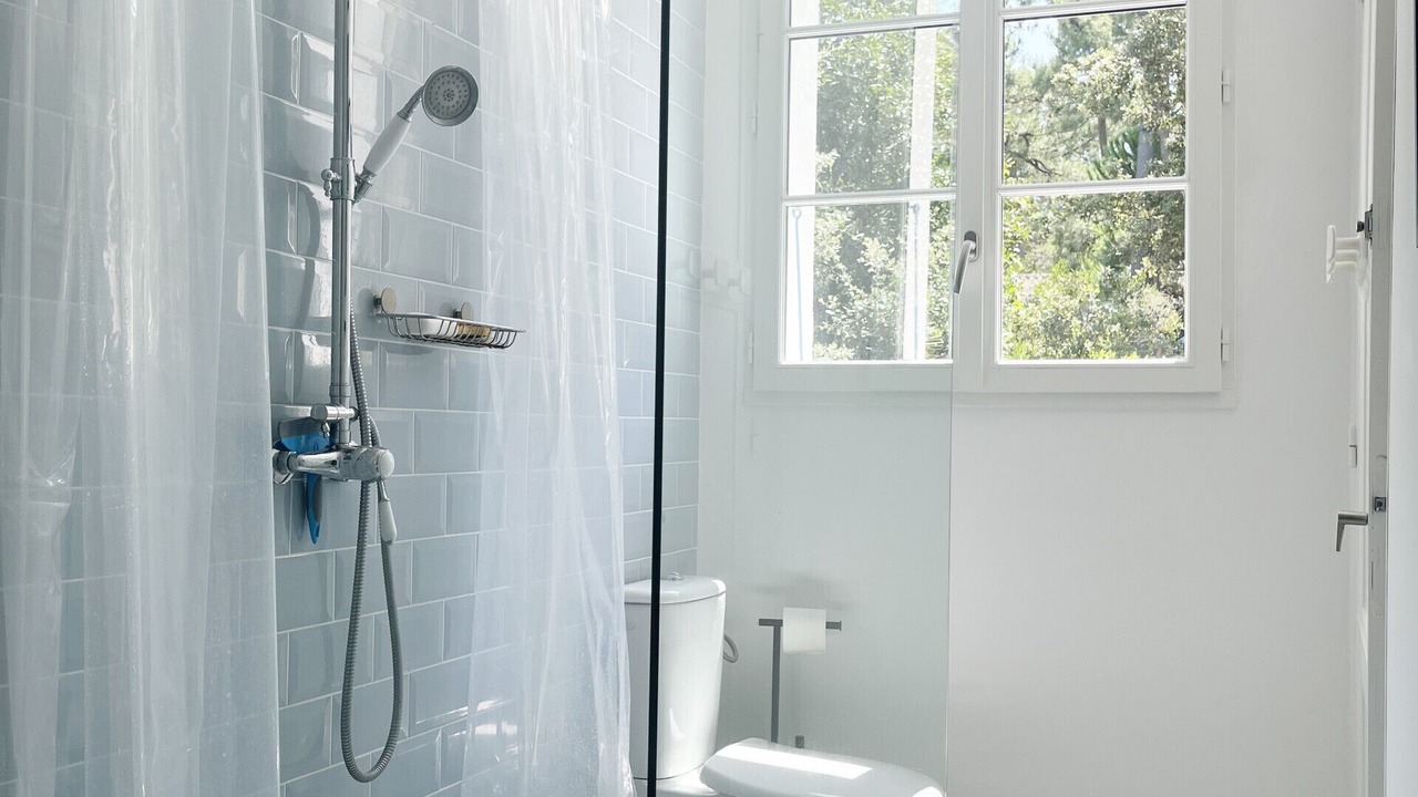 Photo of Bathroom in Le Chateau-d'Oleron
