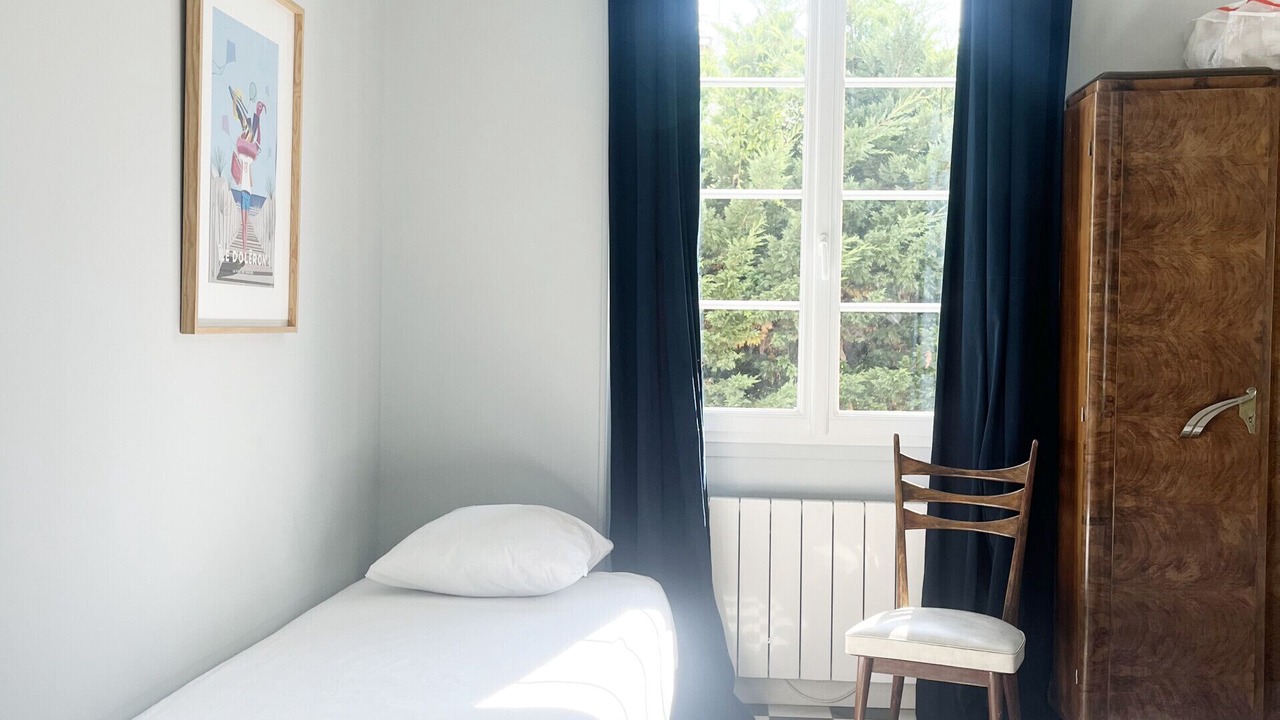 Photo of Bedroom in Le Chateau-d'Oleron