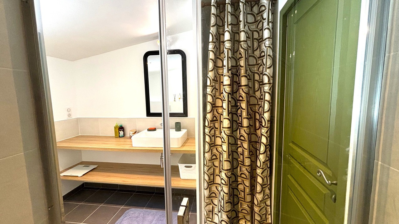 Photo of Bathroom in Veyrines-de-Domme